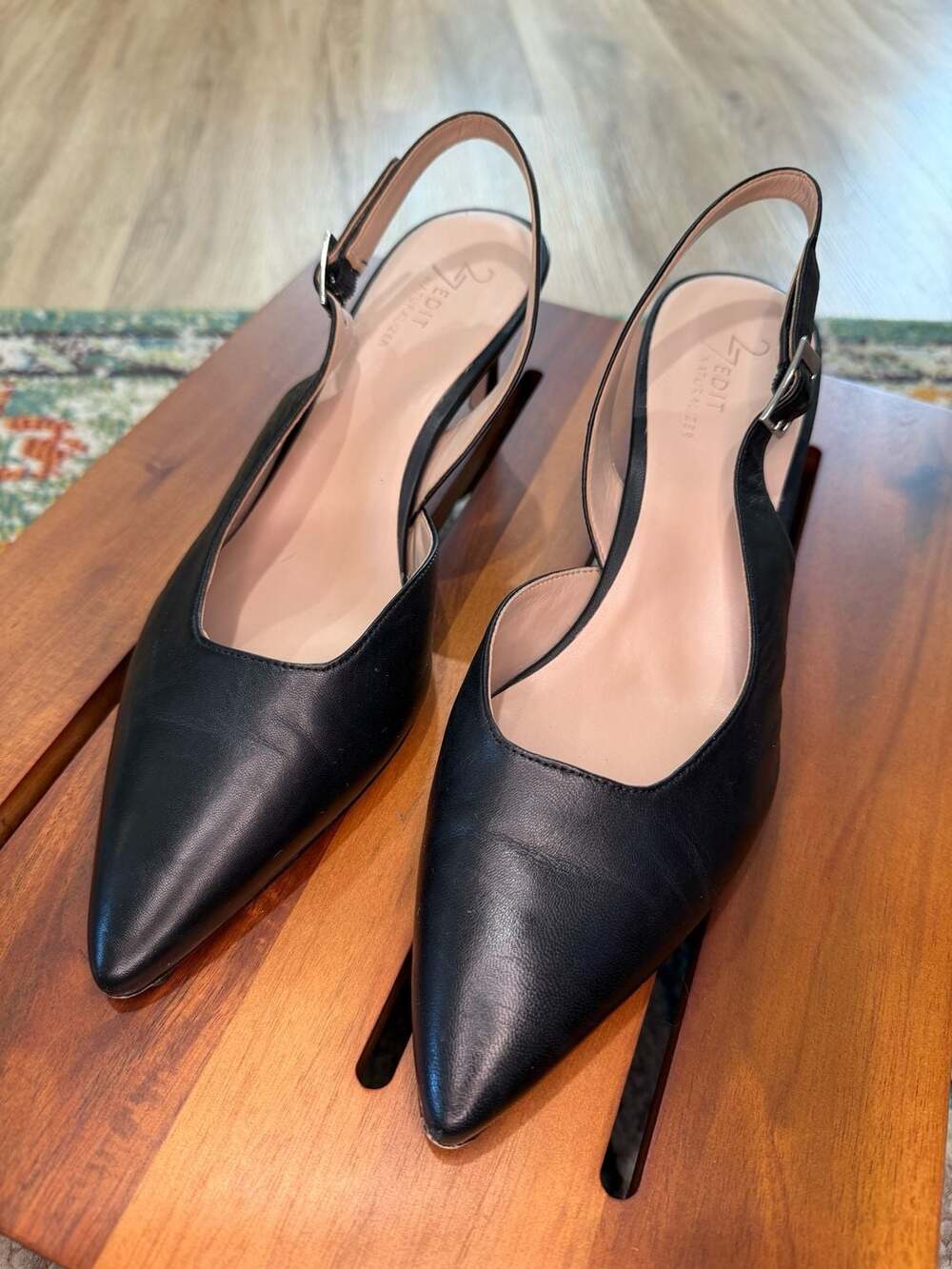 27 EDIT Naturalizer Felicia Black Leather Slingback Pointed Toe Kitten Heels